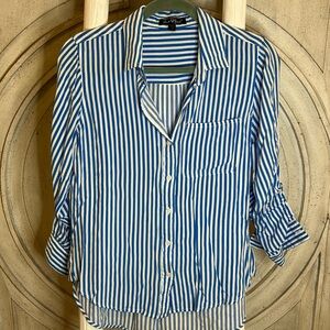 Women’s Blue and White Striped Lightweight Button-Up Shirt